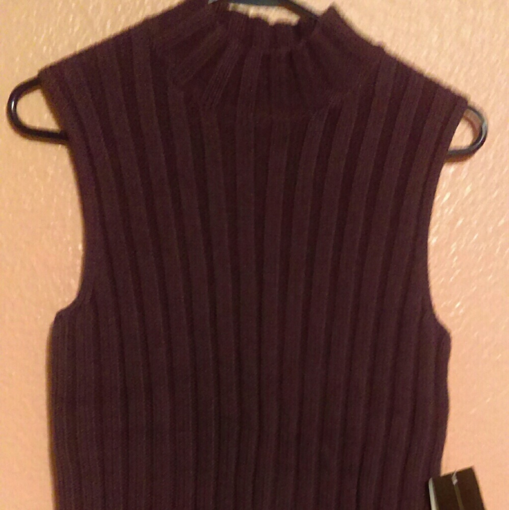 Madison Studios eggplant sleeveless sweater